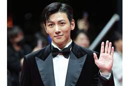 「おおきに」と挨拶も!俳優チ・チャンウク、大阪でとろける笑顔を披露しファン魅了「幸せ」【PHOTO】 画像