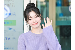 TWICE・ダヒョン、春色ピンクコーデが似合いすぎ!爽やか笑顔に胸キュン【PHOTO】 画像