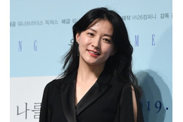 「キスは毎日。昨日もした」女優イ・ヨンエ、20歳年上の夫と今もラブラブであると明かし話題 画像