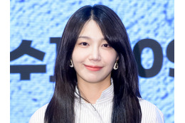 Apink・ウンジ、14年所属のISTエンタを離れ新たな道へ「これからも輝く歩みを」 画像