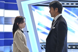 進藤（阿部寛）と華（永野芽郁）の過去がつながる!? 18年前に起きた出来事とは…『キャスター』