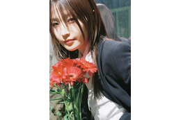 鞘師里保、“表現者”としての内面に迫る特集20P！ 『Quick Japan』SPECIAL EDITION版表紙も解禁