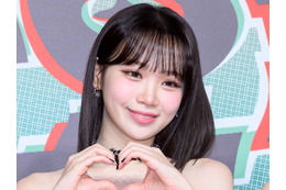 LE SSERAFIM・チェウォン、猫耳&ピッチリドレスで可愛さ反則級!元IZ*ONEメンバーの反応も話題に【PHOTO】 画像
