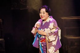 渡辺えり古稀記念公演『りぼん』がテレビ初放送！ 激動の時代を力強く生き抜く女性たちの物語