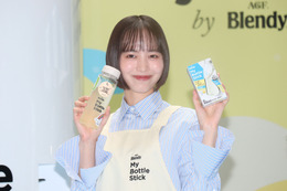 井桁弘恵、エプロン姿で人生初の店長に！「こんなに撮られることないから恥ずかしい」 画像