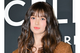 “独自活動禁止”のNewJeans・ダニエル、日本イベントにADORスタッフと出席「予定されたスケジュール」 画像