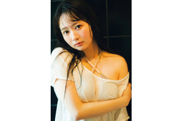 元SKE48・江籠裕奈、濡れTシャツの美肌ショット！『FLASH』最新号で3rd写真集先行カット公開