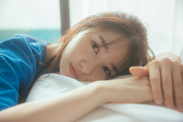 桜井日奈子の“穏やかな眼差し”に吸い込まれそう...『桜井日奈子2026カレンダーブック』9月4日発売決定