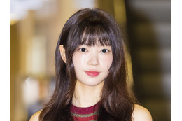 ILLIT・モカ、『晩餐歌』カバー動画が100万回再生突破！「とても素敵な曲をカバーできて光栄」 画像
