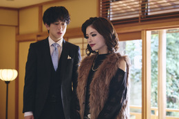 小芝風花が自身初「ド派手ギャルメイク」で豹変！？『私の夫と結婚して』5話・6話あらすじが公開