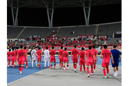 韓国は「アジアのサッカー大会」を開催する環境ではない 日韓戦でもガラガラのE-1選手権“興行惨敗”【韓国記者の目】 画像