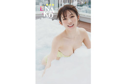 えなこ、泡風呂で美バスト見せるセクシーショット！“少年誌では初”のスイートルームグラビアに挑戦