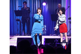 貴重な“娘との共演映像”も収録！伊藤蘭、コンサートツアー『Over the Moon』が映像化