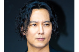 父が息子を自作銃で殺害…銃社会と化した韓国描く『トリガー』　主演キム・ナムギルが語った本音 画像
