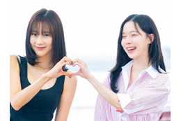 aespa・ジゼル＆ウィンター、愛嬌満点の出国姿に胸キュン…仲良し2SHOTで視線独占【PHOTO】 画像