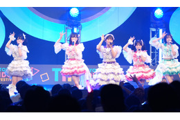 【TIF2025】#ババババンビ、ミニスカ衣装で熱血ライブ！「#ババババンビちゃんのこと、好きですかー?」
