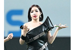 「顔が違う」「太った・痩せた」とビジュアルばかりが話題となる2NE1のパク・ボム、活動中断を発表【全文】 画像