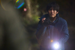 赤楚衛二、心霊スポットで誕生日迎える！映画『近畿地方のある場所について』メイキング特別映像公開