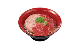 さっぱりしたまぐろ赤身を堪能！すき家、「鉄火たたき丼」明日より販売