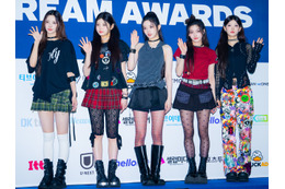 ILLIT、音楽授賞式「K-WORLD DREAM AWARDS」で“2冠”達成!GLLITへ感謝を伝える 画像