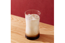 スタバ、いちじく味の“熟成コーヒー牛乳”が登場！リザーブロースタリー東京で9月5日より販売