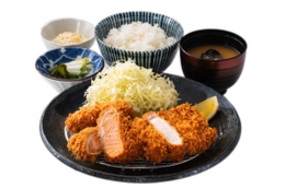 秋鮭の柔らかくジューシーな旨み！とんかつ神楽坂さくら、「北海道産秋鮭フライ」を9月3日から販売