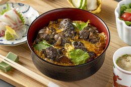 博多・天神で“名物親子丼”を堪能！炭火焼料理が楽しめる新店舗「いけすと炭と薪焼と」がオープン！