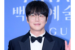 『孤独のグルメ』松重豊と共演の韓国歌手、個人事務所に14年間の“違法運営”疑惑が浮上 画像