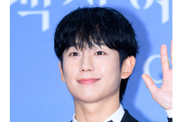俳優チョン・ヘイン、往年の映画スターに変身！高級感溢れる装いに似合う容姿端麗さ 画像