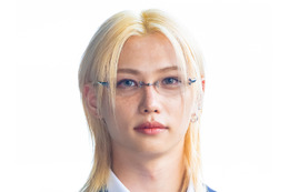 Stray Kids・フィリックス、ドアップでさらに際立つ異次元の美しさ！日本に出国【独自写真】 画像