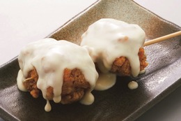 居酒屋「八剣伝」が“秘密の裏メニュー”を大公開！「あふれチーズのトリカラ串」から「ひみつアイス」まで