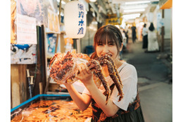 元モーニング娘。佐藤優樹、2026年カレンダー発売決定！地元・北海道で思い出の場所をめぐる