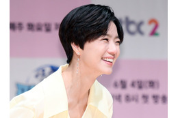 男性アイドルとの生放送中に“Fワード”を連発した韓国女性タレント、遠距離の夫に不満?「深く考えないで」 画像