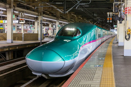 「音鉄のせいで中止に」「これは許せん」SixTONESコラボの新幹線発車メロディー使用中止に怒りの声
