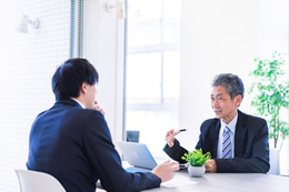 「チョベリグ」「ナウい」……年上世代に言われてわからなかった言葉ランキング