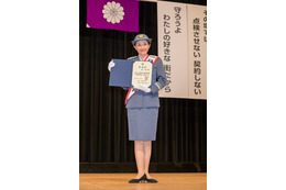 菊川怜、一日池袋警察署長に就任！自身も「ゾッとした」詐欺電話の恐怖体験を語る