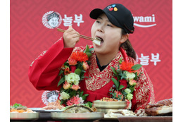 「そこで韓国料理フルコース!?」 韓国ゴルフ場での珍しい光景 画像