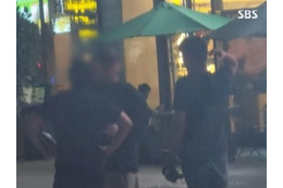犯罪都市と化したカンボジア “拉致仲介者”に韓国テレビスタッフが接触、無邪気にピースサイン 画像