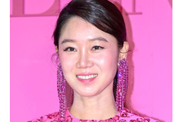 えっ、変装なし?女優コン・ヒョジン、10歳下夫とのラブラブ“日本旅行”SHOT公開に反響多数【PHOTO】 画像