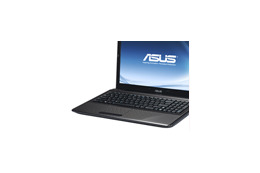 ASUS、7万円台からのCore i3/Core i5採用A4ノート「K52F」 画像