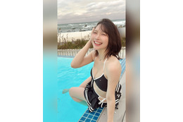 あまつまりな、2025年最後のプライベート水着公開！
