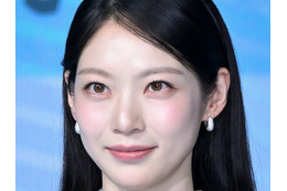 意外な美スタイルもチラッ…TWICE・ジョンヨンの“実姉”コン・スンヨンが近況SHOTでファン虜に【PHOTO】 画像