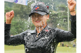 中国国籍の“初代チャンピオン”に姉妹Vまで！韓国女子ゴルフツアー初の頂点に立った女王たち 画像