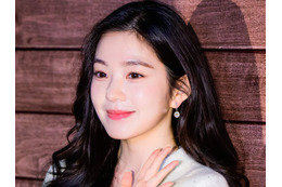 30代とは思えぬ美貌…Red Velvet・アイリーン、可憐な“ホワイトルック”でイベントに登場！【PHOTO】 画像