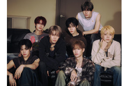 日本人メンバーも所属！CLOSE YOUR EYES、新AL『blackout』発売初週に“ハーフミリオン”達成 画像