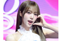 初音ミクとコラボした初のK-POP歌手イェナ、キュート全開“アニメ級”ビジュアル披露【PHOTO】 画像