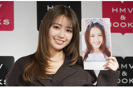 香音「今年もカレンダーを出せることが嬉しい」、クリスマスは「私がサンタさんになろうかな」