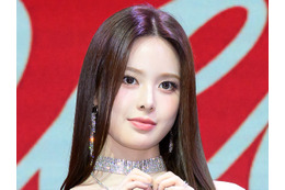 第5世代“ビジュアルクイーン”候補と話題のiznaバン・ジミン、透明感あふれる美貌を披露【PHOTO】 画像