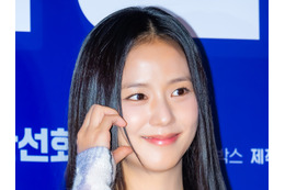 BLACKPINK・ジス、転倒し脳震とう＆失語症になりかけた？家族が「パニック状態に」 画像