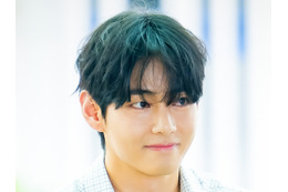 K-POP唯一！BTS・Vの『Christmas Tree』がビルボード「21世紀最高のクリスマスソング30」に選定 画像